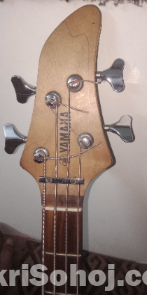 Yamaha 4 strings bass guitar